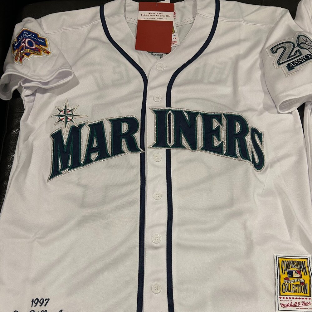 SEATTLE MARINERS KEN GRIFFEY Jr Mens JERSEY Sz M,L,XL,2XL By Mitchell and Ness - Picture 4 of 8